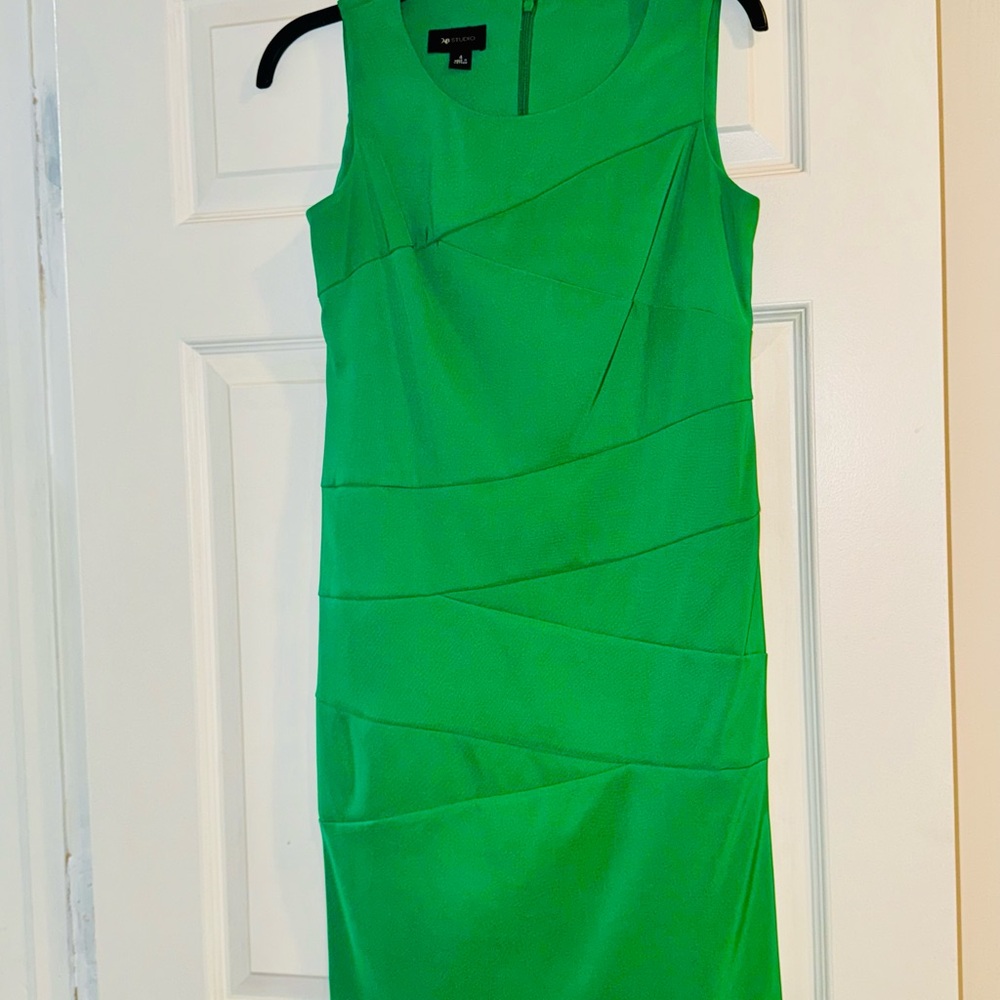 Green summer dress